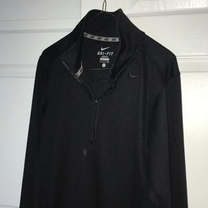 Black Dri-fit Nike Pullover
